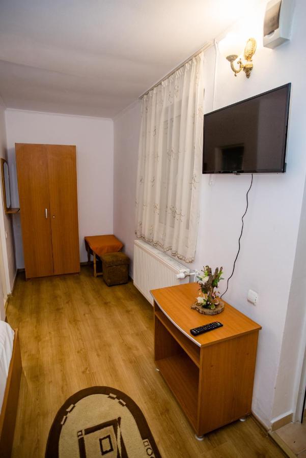 Dumbraveni  Hotel Marion Poiana מראה חיצוני תמונה
