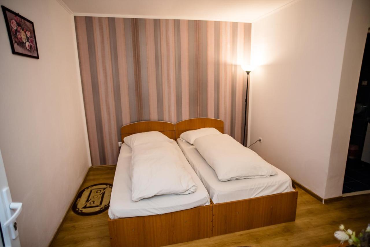 Dumbraveni  Hotel Marion Poiana מראה חיצוני תמונה