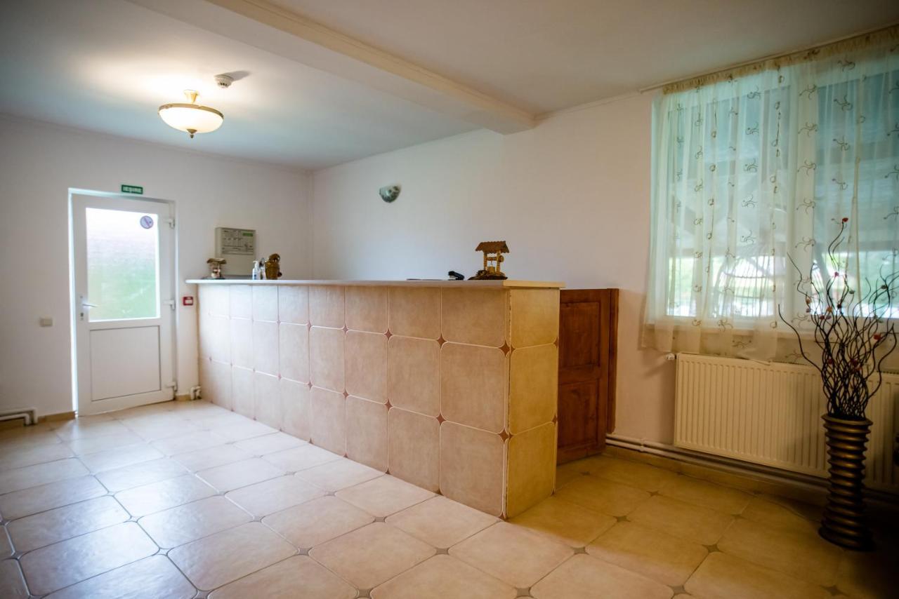Dumbraveni  Hotel Marion Poiana מראה חיצוני תמונה